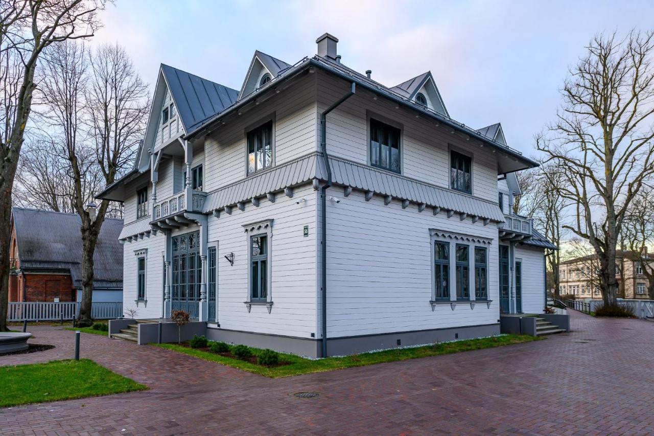 Roze Peldu Residence Liepaja Exterior photo